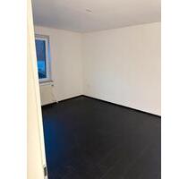 3 Zimmer Wohnung in Klüt - 700,00 EUR Kaltmiete, ca.  75,00 m² in Detmold (PLZ: 32756)