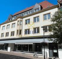 3-Zimmer-Wohnung, 101 qm, in repräsentativem Altbau, komplett saniert, modern - Frankenberg (Eder)