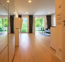 Hochwertiges 1-Zimmer-Apartment mit Einbauküche und Stellplatz - München Giesing