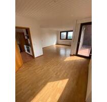 Top Lage Lesum: Helle 3-Zi-Wohnung, Einbauküche, Carport, Loggia - Bremen Burglesum