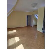 Schöne helle Dachgeschoss-Wohnung - Konz