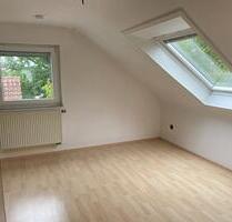 Helle 3 - Zimmer Dachgeschosswohnung - Leutenbach