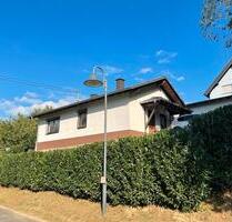 Renoviertes Einfamilienhaus in ruhiger Lage in Marienhausen - Dierdorf