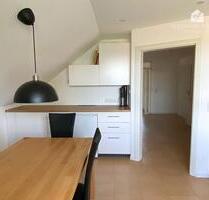 Großzügig, ländlich und bestens angebunden: Exklusive Wohnung mit Hauscharakter und Gartenoption - Fünfstetten