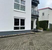 Bürofläche zu vermieten - 1.200,00 EUR Kaltmiete, ca.  120,00 m² in Offenburg (PLZ: 77656) Elgersweier