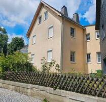 Charmantes Einfamilienhaus - 120.000,00 EUR Kaufpreis, in Tettau (PLZ: 96355)