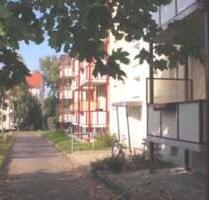 Helle 2-Raumwohnung mit Balkon in Rötha