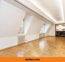 Großzügige Dachgeschosswohnung mit Aufdachterrasse und Weitblick - Berlin Mitte