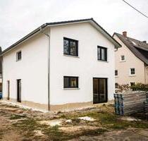 Neues Charmantes KFW 40 Ökohaus - Hüfingen