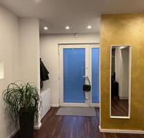 Moderne 2-Zimmer-Erdgeschosswohnung mit Terrasse & großem Garten in Oldenburg-Osternburg