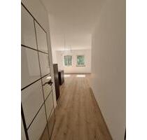 Moderne 3-Zimmer-Neubauwohnung mit Garten, Balkon und Küche in Kirchroth