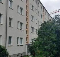 frisch sanierte lichtdurchflutete 3-Raumwohnung mit Balkon u. EBK - Jena