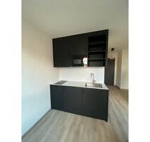 Studio Apartment Single oder Paare - nur wirklich interessiert!!! - Hamburg Harburg