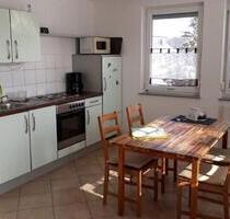 Wohnung an 1 Person zu vermieten - ab 15. September - befristet - Friedrichshafen Ailingen