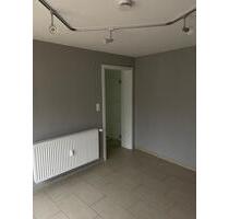 Euerbach 3 Zi. Wohnung mit großer Terrasse Garage mit Abstellraum
