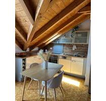 Baierbrunn 2 Zimmer DG 60 qm, Balkon, EBK