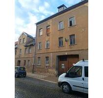 Mehrfamilienhaus - 75.000,00 EUR Kaufpreis, ca.  500,00 m² in Apolda (PLZ: 99510)