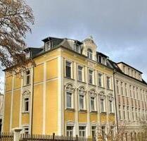 Fast 100 qm und vier Zimmer - Mückenbergerstraße 10 - In Plauens Westend mittendrin