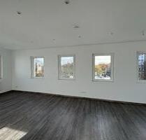 Helle, moderne 3-Zi.-Whg. Bonn-Zentrum mit Küche und Stellplatz