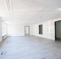 Bremen -Langenstraße: sanierte Bürofläche an der Schlachte im 4. Obergeschoss