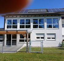 Vermietung - Tolle 3,5 Zimmer Wohnung mit Wintergarten+Gartenanteil in Crailsheim Westgartshausen