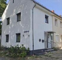 Kernsaniertes Familieneckhaus mit Stellplatz, Terrasse und Garten - Bremen Blumenthal