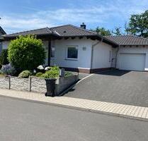 Exklusiver Barrierefrei-Bungalow in Idar-Oberstein: Ihr Traumhaus
