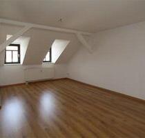 Gemütliche Dachgeschosswohnung mit Laminat... - Chemnitz Hilbersdorf