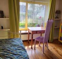 Wohnen in ruhiger Lage, 2 Zimmerwohnung möbliert - Düsseldorf Oberbilk