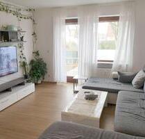 Schöne, helle 4,5 Zi-Wohnung mit großem Balkon und Terrasse in ruhiger Lage von Hemhofen