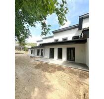 Reihenhaus zu vermieten - 1.850,00 EUR Kaltmiete, ca.  115,00 m² in Geesthacht (PLZ: 21502)
