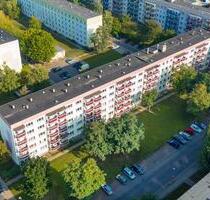 3 Raum-Wohnung mit Balkon - 331,00 EUR Kaltmiete, ca.  60,15 m² in Staßfurt (PLZ: 39418)