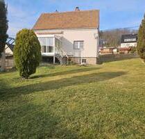 Einfamilienhaus mit Wintergarten - provisionsfrei - - Wilkau-Haßlau