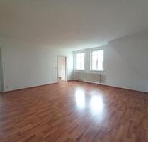 2-Zimmer Wohnung in saniertem Stadthaus im Zentrum von Crimmitschau