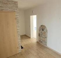 Großzügige 4-Zimmer-Wohnung mit Garten zur Alleinbenutzung - Hachenburg