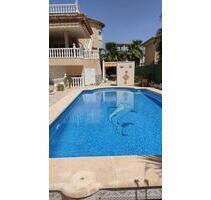 Ferienapartment in Benferri Alicante mit Pool und Terrasse - Bornheim