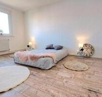 Schöne 2 Zimmer Wohnung in Weißenfels zu vermieten