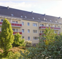 1-Raum- Wohnung, ruhige Lage - 198,00 EUR Kaltmiete, in Greiz (PLZ: 07973)