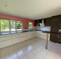 Stilvolle, vollst. ren. 3,5-Raum-EG-Wohnung mit geh. Ausstattung - Schorndorf