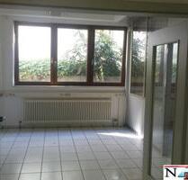 *helle* teilmöblierte Büroeinheit im Gewerbegebiet von Korb!!!