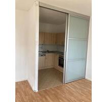 3-Zimmmerwohnung mit moderner Einbauküche und Balkon - Wittenberg Lutherstadt