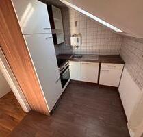 2,5 Zimmer 43 m DG Wohnung mit EBK und Stellplatz in Villingen - Villingen-Schwenningen Kopsbühl