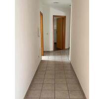 3 Zi.-Wohnung mit Balkon in GarchingAlz mit 2 Tiefgaragenplätzen - Garching an der Alz