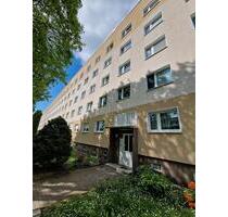 Drei Zimmer Wohnung mit Balkon - Ab Februar 2026 mit neuer Einbauküche! - Magdeburg Hopfengarten