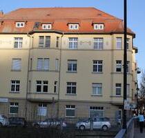 Möblierte 3,5-Zimmer-Dachgeschosswohnung in Gera-Untermhaus - Seeshaupt