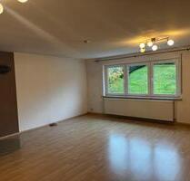 5-Zimmer-Wohnung zu Vermieten - 900,00 EUR Kaltmiete, in Coburg (PLZ: 96450)