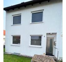 Reiheneckhaus in Niederwerrn - 398.000,00 EUR Kaufpreis, ca.  156,00 m² in Niederwerrn (PLZ: 97464)