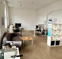 Arbeitsplatz in GemeinschaftsbüroCoworkingBüroplatz – Neukölln - Berlin