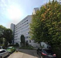 Geschmackvolle, modernisierte 2-Raum-Wohnung mit Balkon und EBK in Bietigheim-Bissingen