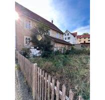Mehrfamilienhaus mit 2 Gärten - 55.000,00 EUR Kaufpreis, in Floh-Seligenthal (PLZ: 98593)